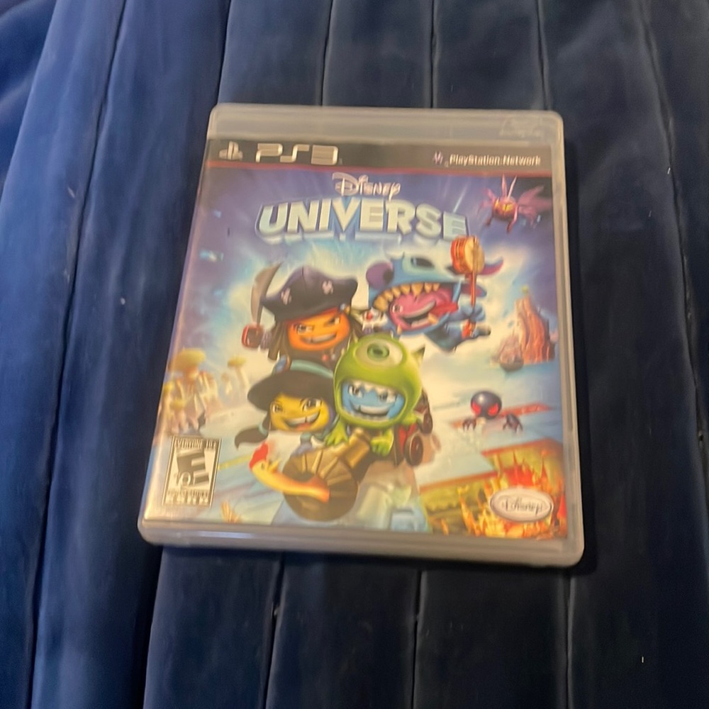 PS3 game Disney universe good condition